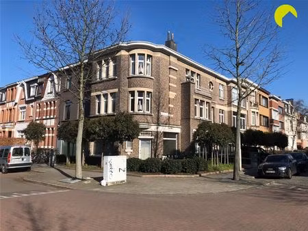 appartement te huur in berchem met 1 slaapkamer