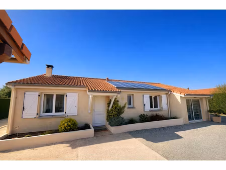 achat maison 5 pièces 90m² ste agathe la bouteresse 42130