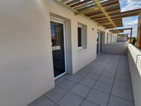 location appartement 4 pièces 79m² baillargues 34670