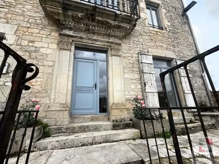 location appartement 4 pièces 80m² gramat 46500