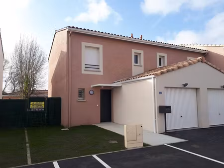 location maison 4 pièces 80m² frouzins 31270