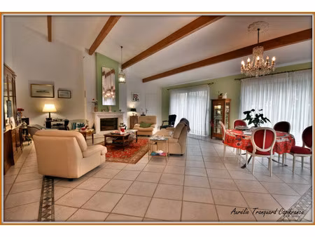 maison à vendre villeneuve la comtesse 6 pièce(s) 197m2 339 000€