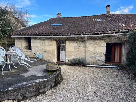 vente maison 4 pièces 100 m² à chalais (16210)  134 860 €
