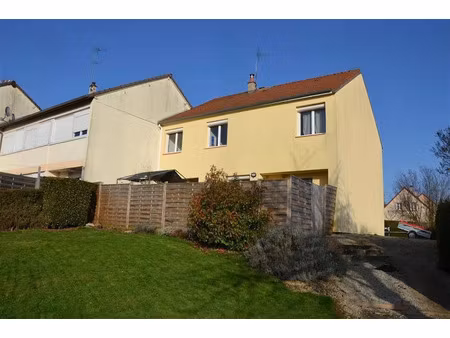 vente maison 6 pièces 111 m² à gacé (61230)  123 000 €