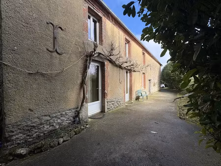 vente maison 5 pièces 132.45 m² à gacé (61230)  144 400 €