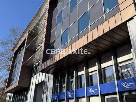 achat local professionnel 483m² chambery 73000