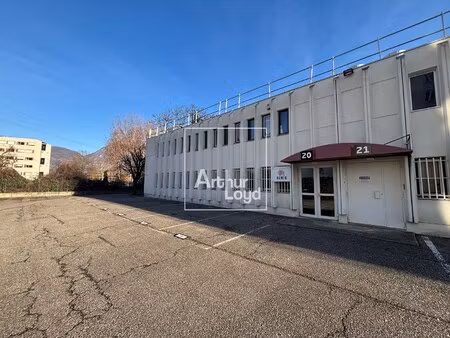 location local professionnel 197m² st martin d heres 38400