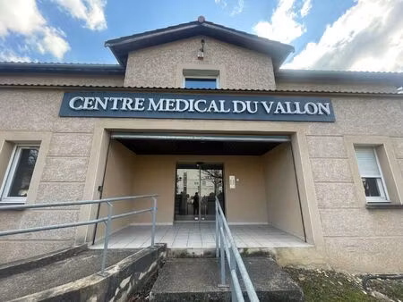 location local professionnel 23m² ste foy les lyon 69110