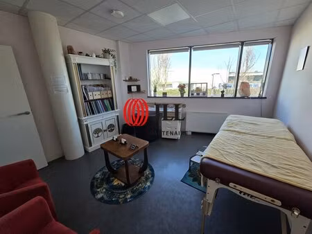 location local professionnel 52m² cournon d auvergne 63800