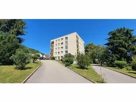 location appartement 2 pièces 40 m2 à lons-le-saunier