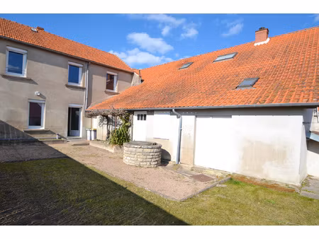 location maison 3 pièces 92m² champs 63440