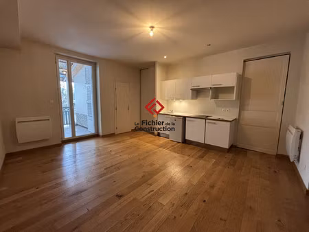 location appartement 3 pièces 52m² la tronche 38700