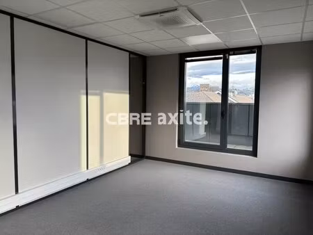 location local professionnel 360m² annemasse 74100