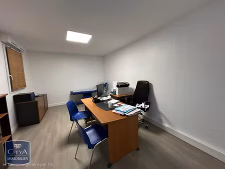 local professionnel à louer 18.71 m² - tours (37) - 910€