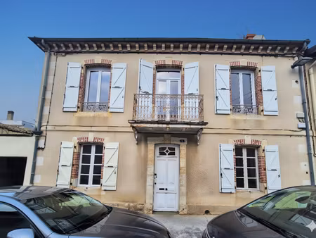 maison t5 de 112m2 avec jardin et garage