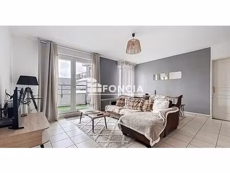 centre-ville de caen - spacieux t2 avec garage