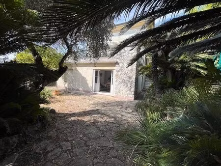 location appartement 3 pièces 62 m² à nice (06100)