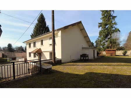 annonce vente maison 7 pièces de 170m2 à saint amour (39160) - paruvendu.fr ref 9927852029