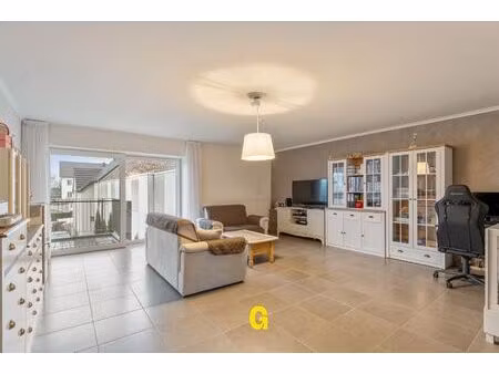 twee slaapkamer appartement met mooi terras  2 standplaatsen en mogelijkheid tot het bijko