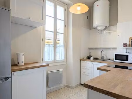 location appartement 3 pièces 56 m² à collobrières (83610)