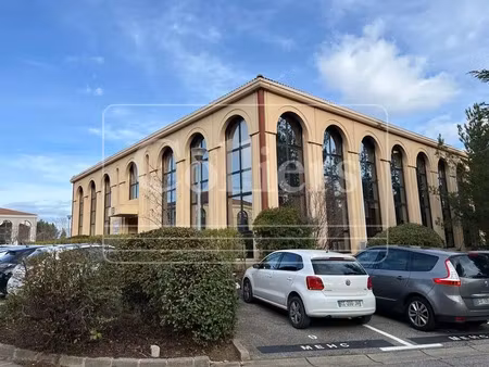 location bureau aix en provence 13100