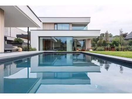 moderne exclusieve bebouwing in diepenbeek  gunstig gelegen aan de binnenring.