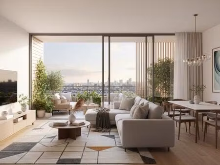 **retour à la vente: 5 pièces lumineux dernier étage avec terrasse centre-ville**