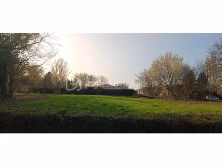 lotissement de 2 488 m² à la chapelle-pouilloux