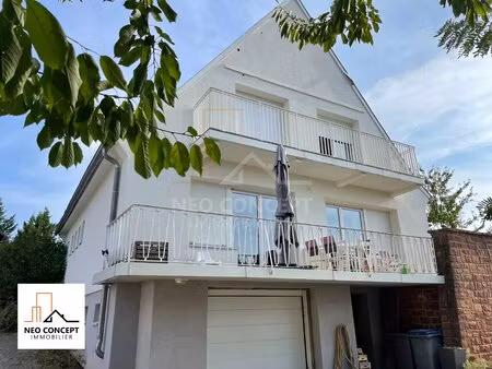 charmante maison de type 4/5 d'environ 154 m² avec 3 chambres à gunstett