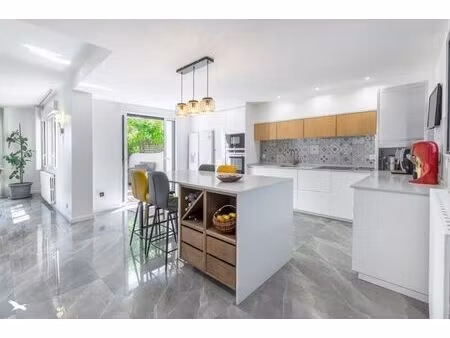 vente maison 8 pièces 250 m² lunel-viel (34400)