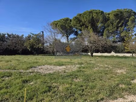 vente terrain 755 m2 à mondragon