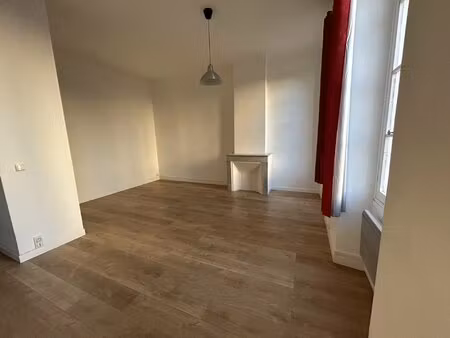 location appartement 1 pièce 32m² marseille 6ème