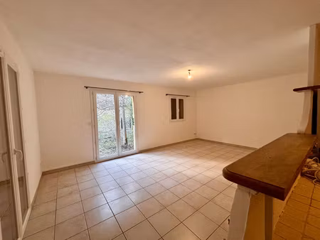 location maison 5 pièces 110m² jouques 13490
