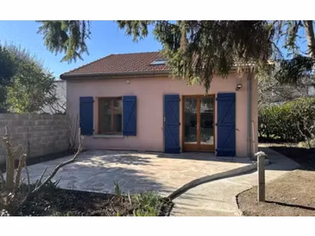 vaires-sur-marne (77360)