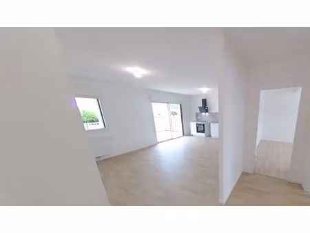 location appartement 3 pièces 65m² guipavas 29490