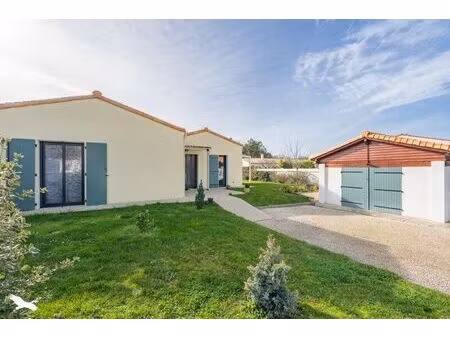 vente maison 4 pièces 120 m² breuillet (17920)