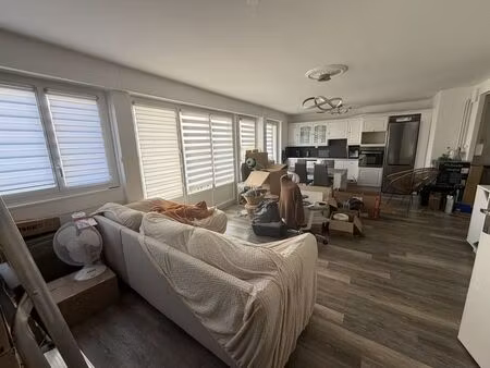 location appartement 3 pièces 79m² macon 71000