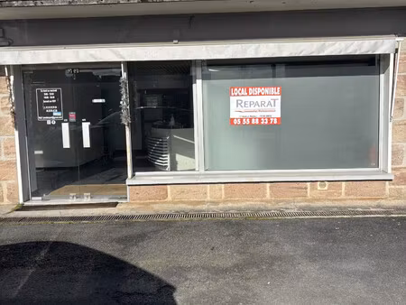 location local commercial 110m² objat 19130