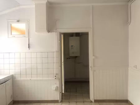 location maison 5 pièces 78m² la roche chalais 24490