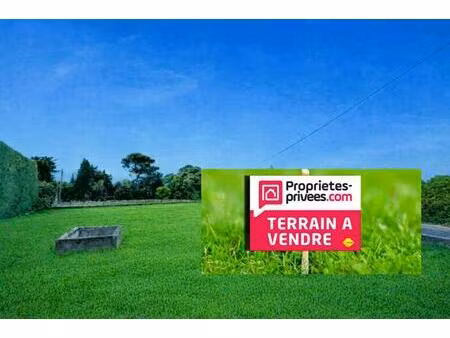 terrain constructible 730 m² à vendre à reillanne 04110 luberon 110 000