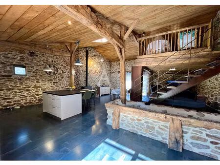 vente maison 4 pièces  164.00m²  sainte