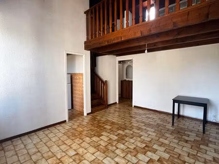 annonce location appartement 2 pièces de 55m2 à avignon (84000) - paruvendu.fr ref 9927852