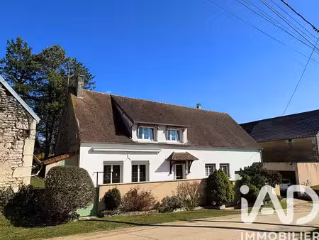 maison de village à thury (89520)