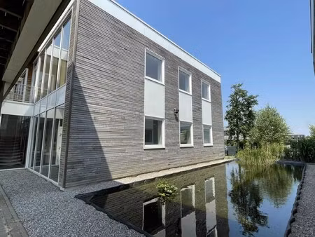 achat local professionnel 356m²