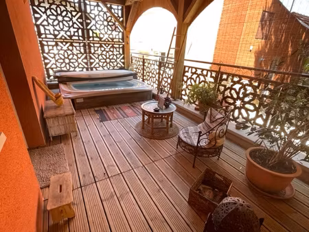 exclusif à 1h de lyon 