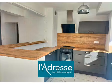 vente appartement 3 pièces  76.98m²  beauvoir