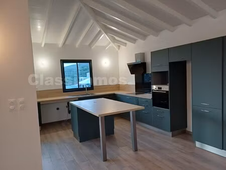 location appartement 4 pièces 118m² case pilote 97222