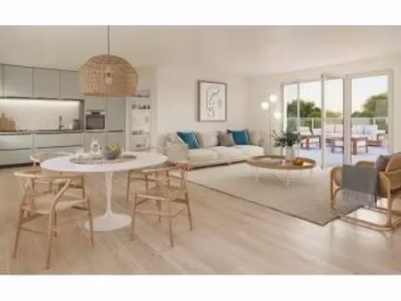 rare sur oberhoffen / proche haguenau / immense terrasse / petite copro / faibles charges 