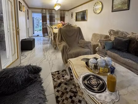 maison 4 chambres avec jardin et parking