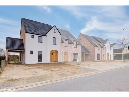 huis te koop in opglabbeek met 3 slaapkamers